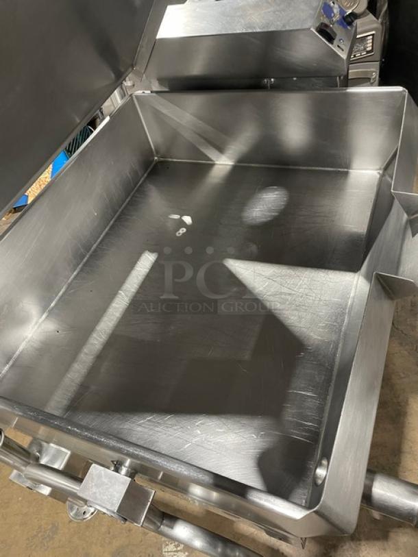 Amazing! Cleveland Range Commercial Stainless Steel Natural Gas Powered Tilted Braising Pan/Ultra Tilt Skillet! On Legs! - Image 5 of 8