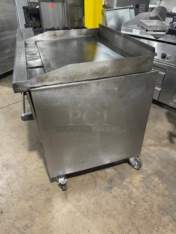 Venancio USA Commercial Stainless Steel Natural Gas Powered 4 Burner Range/Flat Griddle Split Top & Double Oven Combo! With Wired Oven Rack! Model: R602ST-24B30G! On Casters! - Image 3 of 11