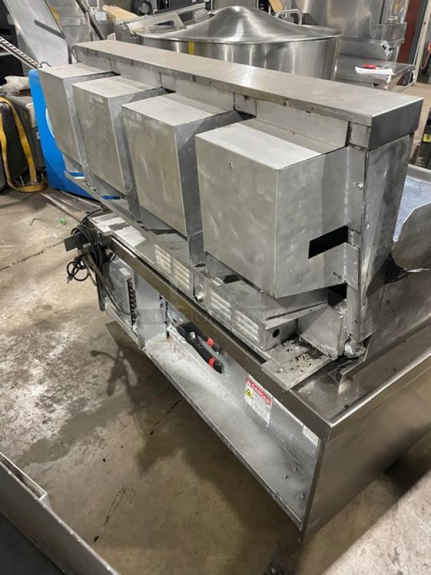 Lang Manufacturing Commercial Stainless Steel Natural Gas Powered Heavy Duty 48" Mirror Shine Polished Top Flat Griddle! With Thermostatic Controls! On Legs! With Delfield Commercial 2 Drawer Refrigerated Chef Base! Model: 17C52P SN: 1905150001649! 115V 1 Phase! On Casters! All One Money! - Image 3 of 12
