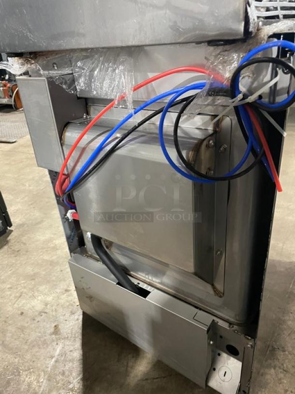 Hobart! New Body Style! Advansys Series Commercial Stainless Steel High Temperature Undercounter Dishwasher! Model: LXER SN: 231226372! 120/208-240V 1 Phase! - Image 4 of 8
