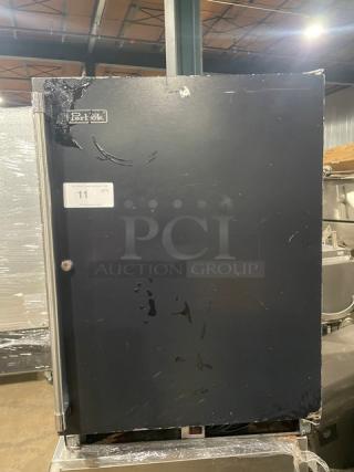 Perlick Commercial Stainless Steel/Black Single Door Undercounter Reach In Freezer! With Wire Racks! Model: HC24FS2BRF-STK SN: 1712279049B! 115V 1 Phase! - Item #1155746