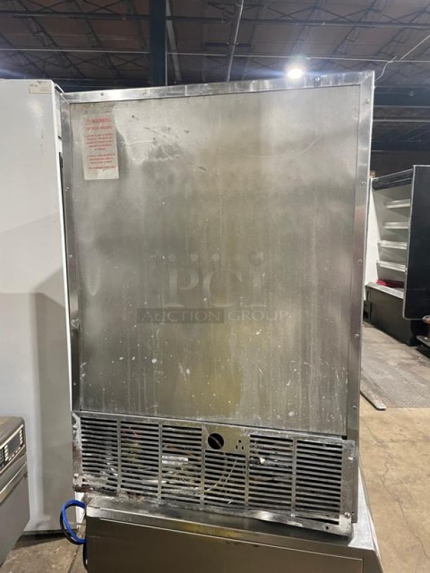 Perlick Commercial Stainless Steel/Black Single Door Undercounter Reach In Freezer! With Wire Racks! Model: HC24FS2BRF-STK SN: 1712279049B! 115V 1 Phase! - Image 3 of 7