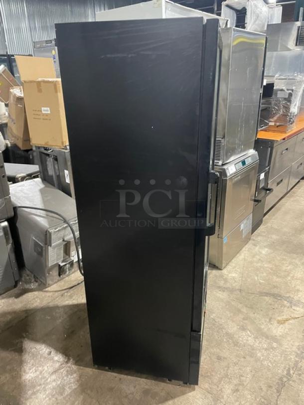 Avantco Commercial Black Single Glass Door Reach In Refrigerator Merchandiser! With Poly Coated Racks! Model: 178GDC10HCB! 115V! On Legs! - Image 3 of 8