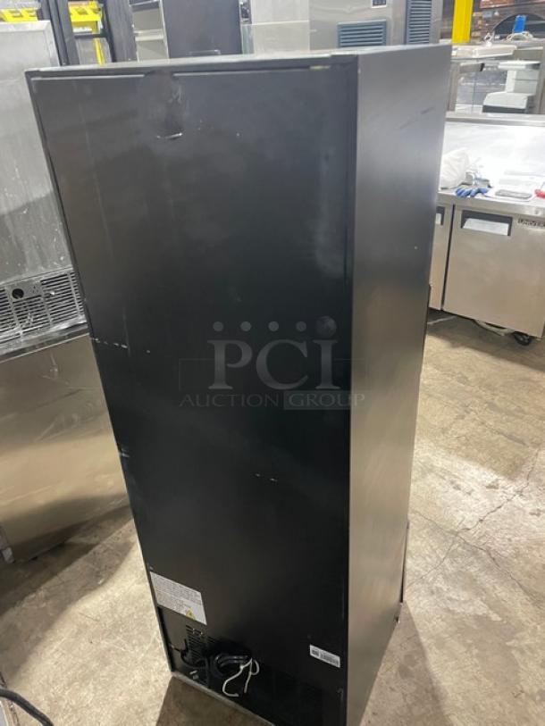Avantco Commercial Black Single Glass Door Reach In Refrigerator Merchandiser! With Poly Coated Racks! Model: 178GDC10HCB! 115V! On Legs! - Image 4 of 8