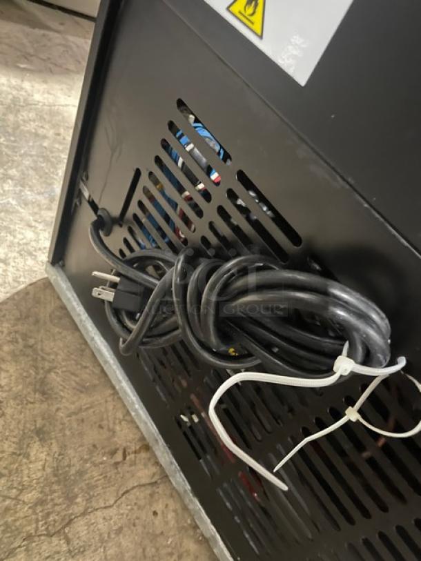 Avantco Commercial Black Single Glass Door Reach In Refrigerator Merchandiser! With Poly Coated Racks! Model: 178GDC10HCB! 115V! On Legs! - Image 8 of 8