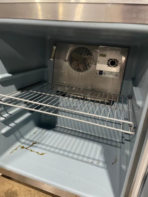 Delfield Commercial Stainless Steel Solid Single Door Undercounter Reach In Refrigerator! With Poly Coated Wire Rack! Model: 406CA-DD1 SN: 0808152000090! 115V 1 Phase! On Casters! - Image 5 of 8