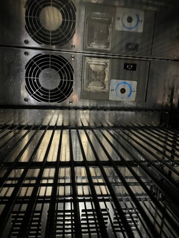 Perlick Commercial Stainless Steel/Black Single Door Undercounter Reach In Freezer! With Black Poly Coated Wire Racks! Model: HC24FS2BRF-STK SN: 1710057608B! 115V 1 Phase! - Image 6 of 8