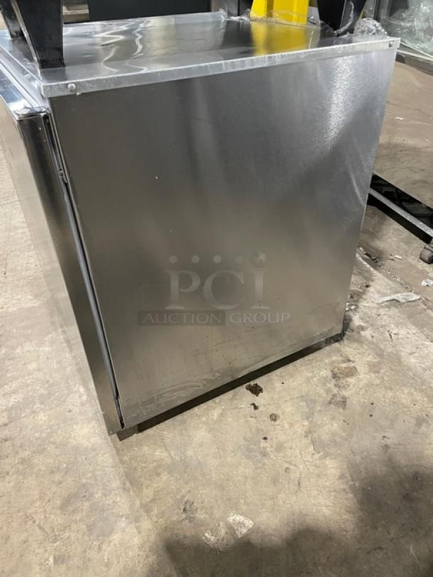 Delfield Commercial Stainless Steel Solid Single Door Undercounter Reach In Refrigerator! With Poly Coated Wire Rack! Model: 406CA-DD1 SN: 1309152001183! 115V 1 Phase! On Casters! - Image 4 of 7