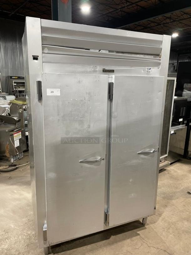Traulsen Commercial Self Contained Solid 2 Door Reach In Refrigerator! With Wire Racks! With Defogger! Model: GHT 2-32 NUT SN: 151782! 115V 1 Phase! On Legs! - Image 1 of 10
