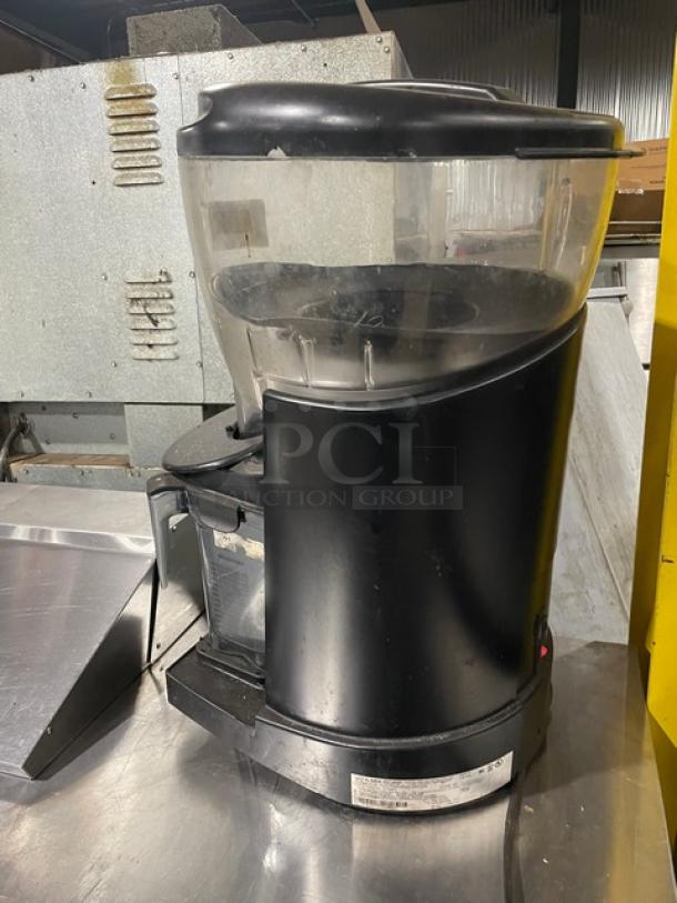 Vita-Mix Commercial Countertop Food Prep/Portion Blending System! Model: VM0126! 120V! On Legs! - Image 3 of 8