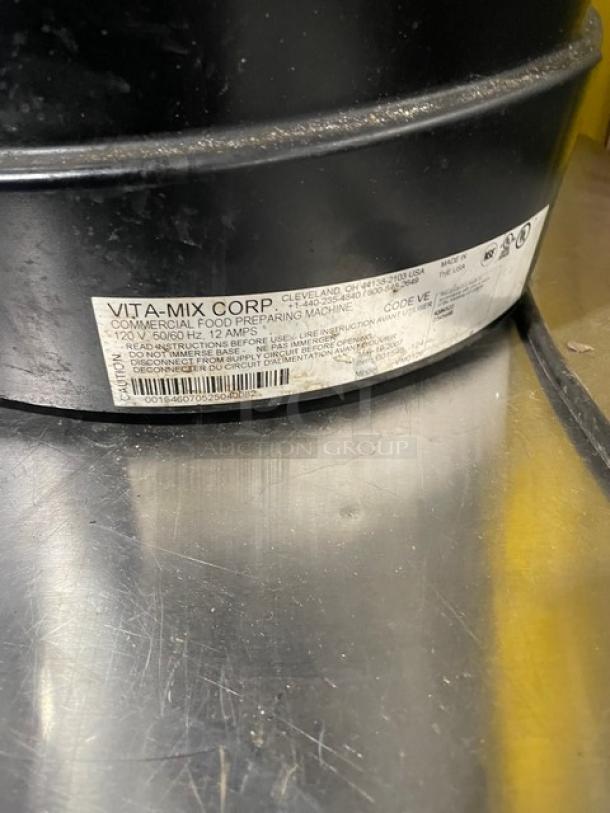 Vita-Mix Commercial Countertop Food Prep/Portion Blending System! Model: VM0126! 120V! On Legs! - Image 4 of 8
