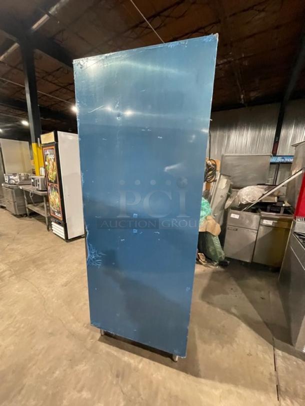 Traulsen Commercial Stainless Steel Solid Single Door Reach In Freezer! With Built In Pan Holding Racks! Model: RLT132WUT-FHS SN: T176458L11! 115V 1 Phase! On Legs! Working When Removed! - Image 3 of 9