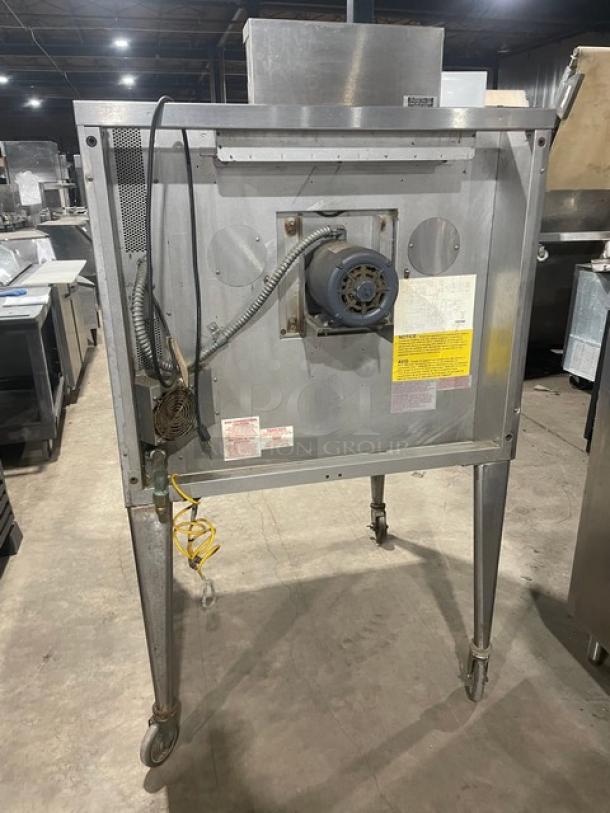 Blodgett Commercial Stainless Steel Natural Gas Powered Single Stack Convection Oven! SN: 020206XC11! On Legs With Casters! - Image 4 of 9
