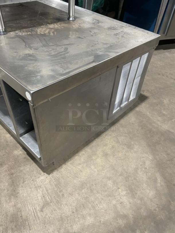 Delfield Commercial Stainless Steel Refrigerated 2 Drawer Chef Base! With Enclosed Type Dry Storage Space Underneath! Model: 17C52P SN: 1807150002576! 115V 1 Phase! On Casters! - Image 2 of 8