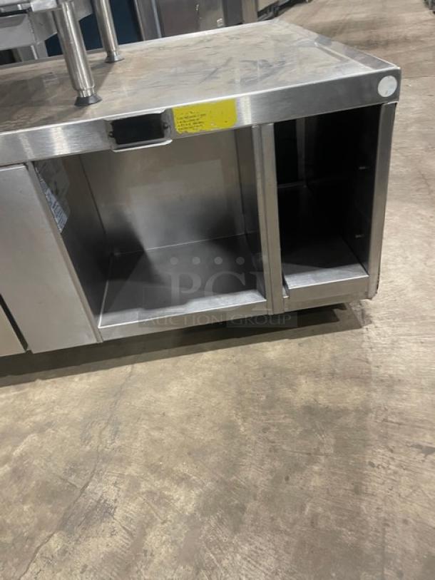 Delfield Commercial Stainless Steel Refrigerated 2 Drawer Chef Base! With Enclosed Type Dry Storage Space Underneath! Model: 17C52P SN: 1807150002576! 115V 1 Phase! On Casters! - Image 7 of 8