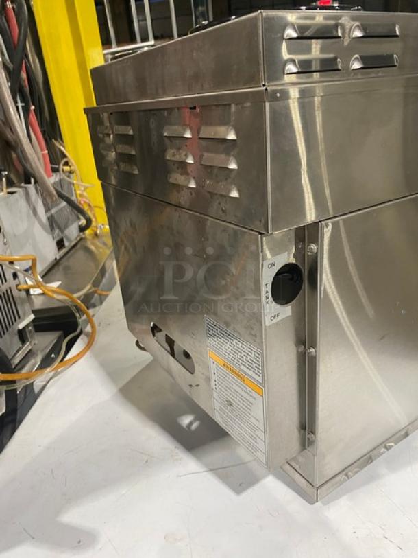 Bunn CW Series Commercial Stainless Steel Countertop 6 Warmer Twin Coffee Brewer! With 4 Upper & 2 Lower Warmers! With Bunn Stainless Steel Coffee Funnel! With Hot Water Dispenser! Model: CWTF 4/2 TWIN, 120/240V SF SN: TWIN062560! 120/240V 1 Phase! - Image 6 of 8