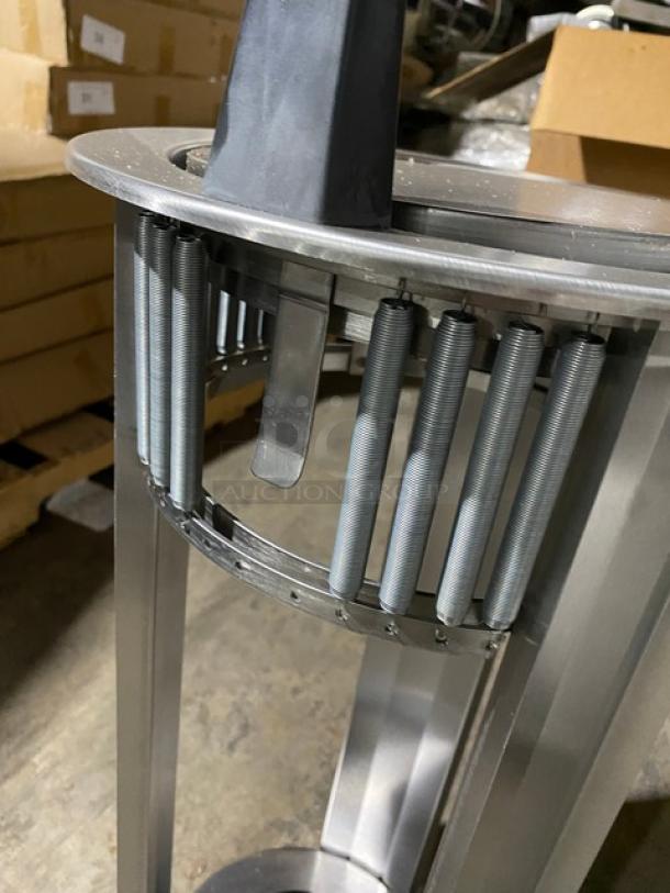 New In The Box! Lakeside Commercial Stainless Steel Unheated Open Drop-In Dish Dispenser! Model: 4010! For 9-1/4" to 10-1/8" Plates! - Image 4 of 5