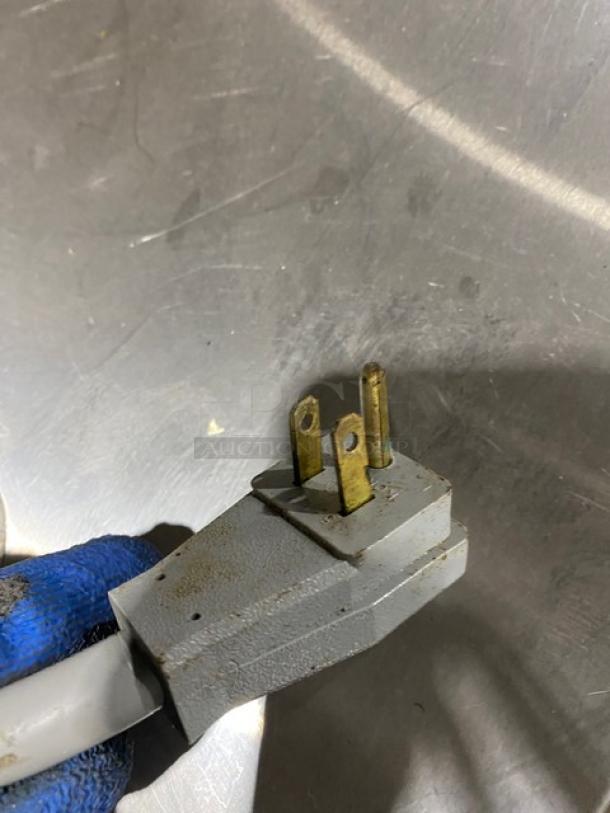 Metro C5 9 Series Commercial Stainless Steel Undercounter Heated Holding & Proofing Cabinet! Model: C593L-SFS-U SN: C59E005633L! 120V! On Casters! Working When Removed! - Image 8 of 8