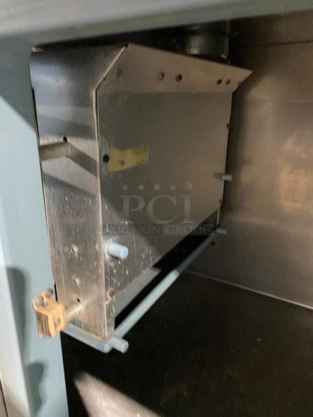 Delfield Commercial Stainless Steel 2 Door Refrigerated Bain Marie Style Mega Top Pizza Prep Table! Model: 18666PT SN: 97840M! 115V 1 Phase! On Casters! - Image 7 of 11