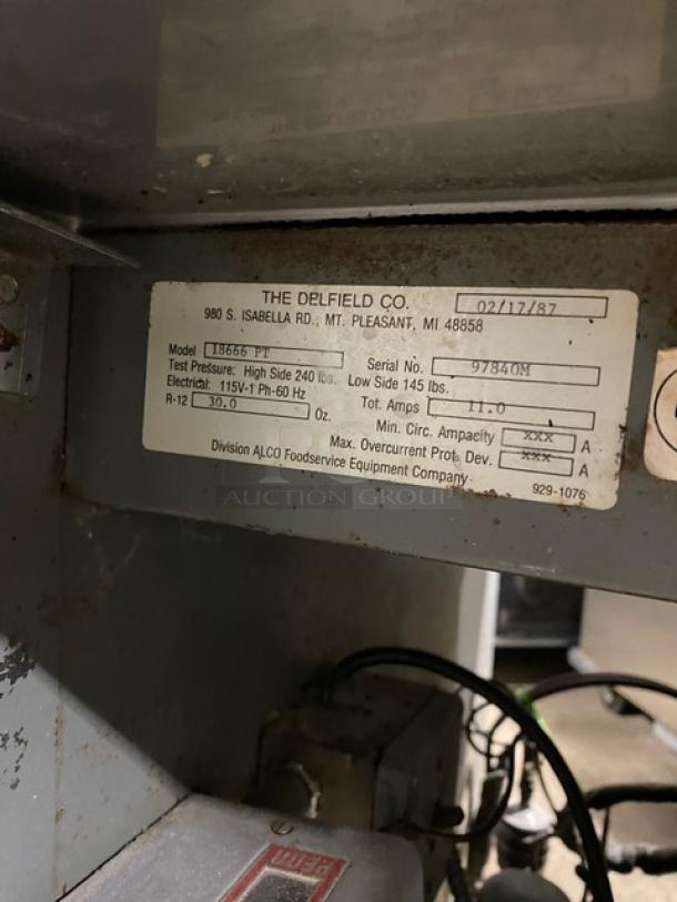 Delfield Commercial Stainless Steel 2 Door Refrigerated Bain Marie Style Mega Top Pizza Prep Table! Model: 18666PT SN: 97840M! 115V 1 Phase! On Casters! - Image 10 of 11