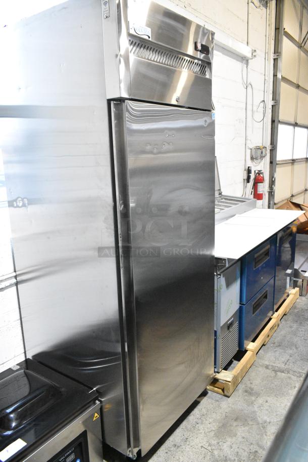 BRAND NEW SCRATCH AND DENT! 2024 Avantco 178Z1RHC Stainless Steel Commercial Single Door Reach In Cooler w/ Poly Coated Rack on Commercial Casters. 115 Volts, 1 Phase. Tested and Working! - Image 1 of 5