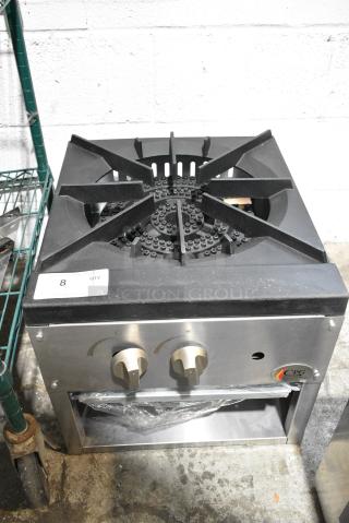 BRAND NEW SCRATCH AND DENT! Cooking Performance Group CPG 351CPGSP18N Stainless Steel Commercial Countertop Natural Gas Stock Pot Range - 80,000 BTU