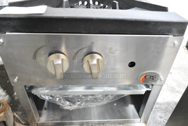 BRAND NEW SCRATCH AND DENT! Cooking Performance Group CPG 351CPGSP18N Stainless Steel Commercial Countertop Natural Gas Stock Pot Range - 80,000 BTU - Image 3 of 6