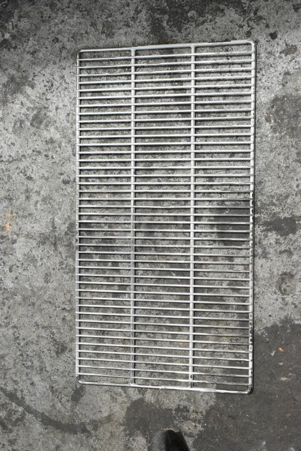 5 BRAND NEW SCRATCH AND DENT! Items Including 6146664301 Pitco B6664301 Rack, Filter Support, 614B6663901 Pitco B6663901 Filter Clip, Pitco A5077706-C Sg 12" Splash Guard, Fry Basket Hanger. 5 Times Your Bid! - Image 3 of 10