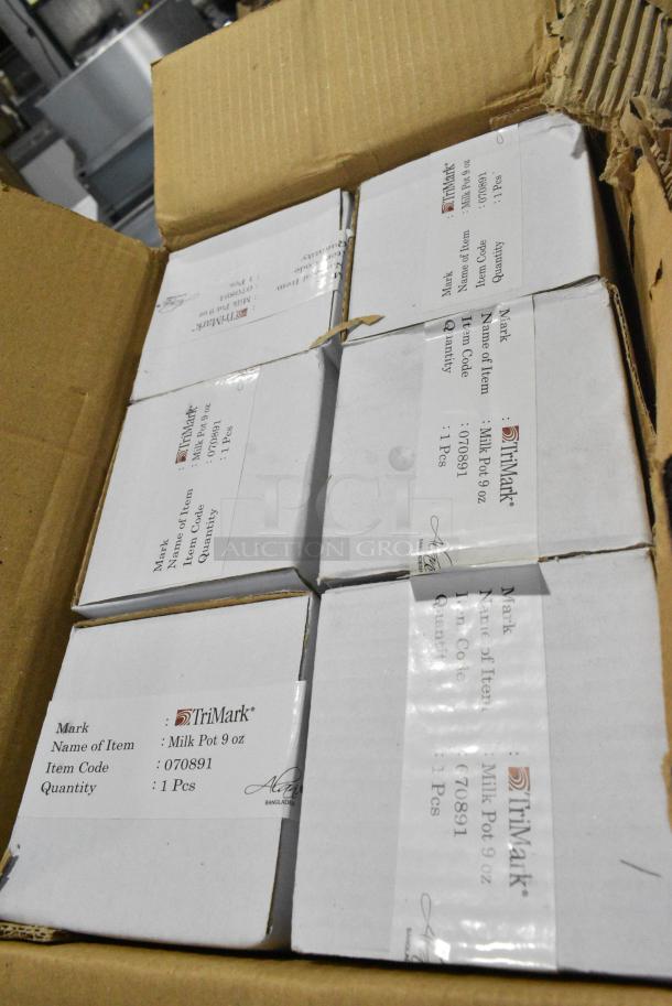2 BRAND NEW SCRATCH AND DENT! Items Including GET SD-08-IV 8 oz. Ivory Oval Side Dish / Au Gratin - 24/Case and Box of Ceramic Pitchers. 2 Times Your Bid! - Image 3 of 7
