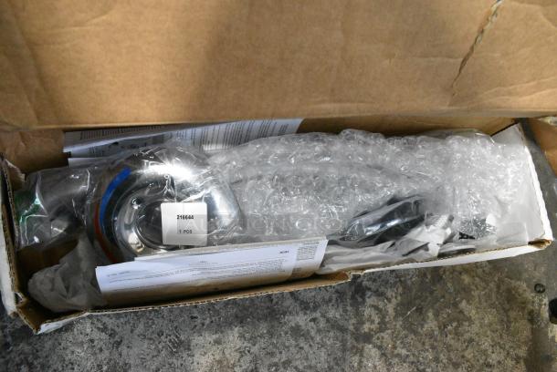 BRAND NEW SCRATCH AND DENT! 26AT13H332 Delta Faucet T13H332 Universal Dual Shower Head, Diverter Valve, Grab Bar, and Valve - Image 1 of 3