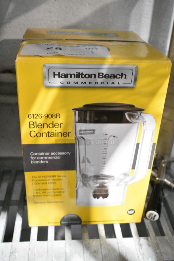 BRAND NEW SCRATCH AND DENT! Hamilton Beach 6126-908R 44 oz. Polycarbonate Container with Blade and Lid for HBB908R and HBB908R-CE Series - Image 2 of 3