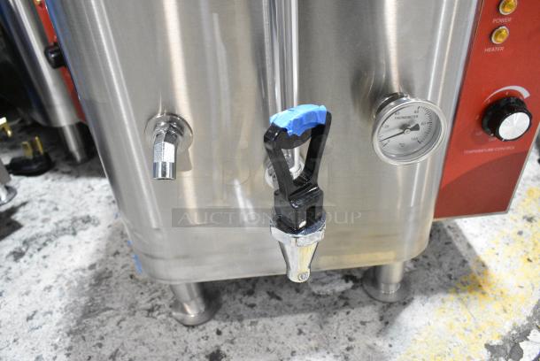 BRAND NEW SCRATCH AND DENT! 2024 Avantco 177HWD15 15 Gallon Bulk Hot Water Dispenser . 120 Volts, 1 Phase. - Image 4 of 6
