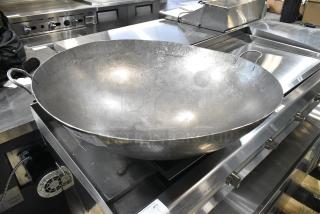 BRAND NEW SCRATCH AND DENT! Metal Wok
