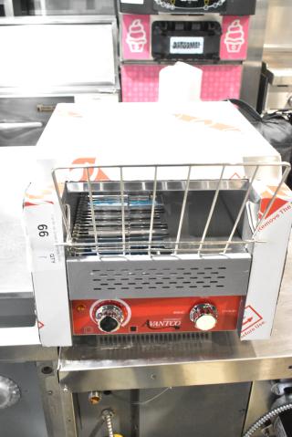 BRAND NEW SCRATCH AND DENT! 2024 Avantco 184T140 Commercial 10" Wide Conveyor Toaster with 3" Opening 300 Slices per Hour. 120 Volts, 1 Phase. Tested and Working!
