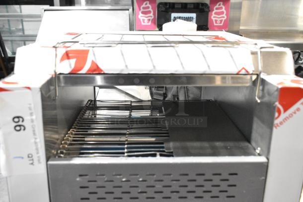 BRAND NEW SCRATCH AND DENT! 2024 Avantco 184T140 Commercial 10" Wide Conveyor Toaster with 3" Opening 300 Slices per Hour. 120 Volts, 1 Phase. Tested and Working! - Image 5 of 7