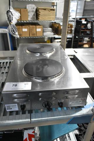 BRAND NEW SCRATCH AND DENT! Avantco 177EB202F2BM Double Burner Solid Top Stainless Steel Portable Electric Front-to-Back Hot Plate. 240 Volts, 1 Phase.
