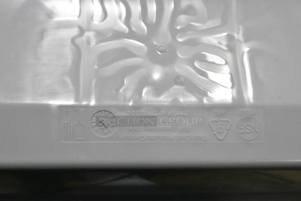 BRAND NEW SCRATCH AND DENT! TableCraft 808RWS12 Rapid Wrap 12" Film Dispenser / Cutter - Image 5 of 5