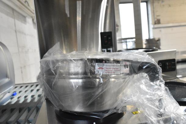 BRAND NEW SCRATCH AND DENT! Avantco 177C30 Stainless Steel Pourover Commercial Coffee Maker with 3 Warmers and Brew Basket. 120 Volts, 1 Phase. - Image 5 of 8