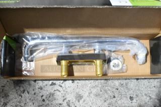 BRAND NEW SCRATCH AND DENT! 600FD414 Regency Deck-Mounted Faucet with 4" Centers and 14" Swing Spout