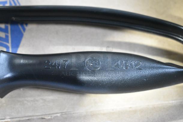 BRAND NEW SCRATCH AND DENT! Lot of 10 Items Including Disher and Tongs - Image 3 of 5