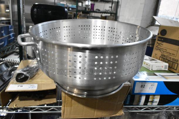 3 BRAND NEW SCRATCH AND DENT! Metal Colander. 3 Times Your Bid! - Image 2 of 3
