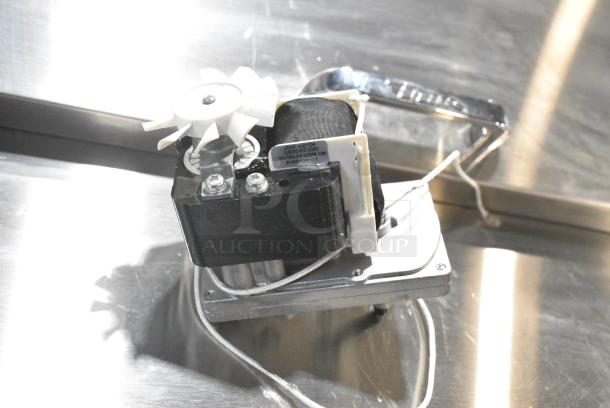 BRAND NEW SCRATCH AND DENT! 177CMOTOR240 Avantco 184PBT3H Main Drive Motor for BT18H Conveyor Bun Grill Toasters. 208/240 Volts - Image 1 of 5