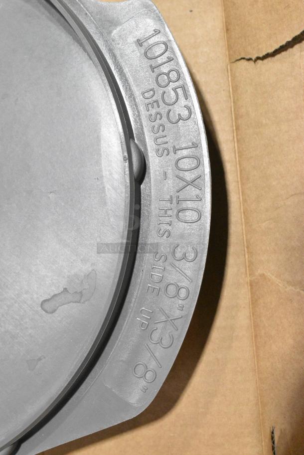 2 BRAND NEW SCRATCH AND DENT! Items Including Robot Coupe 101853 3/8" Dicing Grid and Robot Coupe 29334W 3/8" Slicing Disc. 2 Times Your Bid! - Image 4 of 7