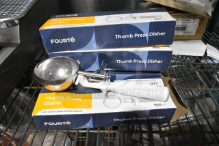 4 BRAND NEW SCRATCH AND DENT! Fourté #6 White Thumb Press Disher - 5.33 oz. 4 Times Your Bid!