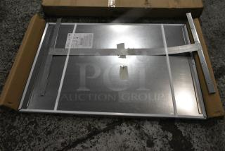 BRAND NEW SCRATCH AND DENT! American Specialties 24x36 Mirror