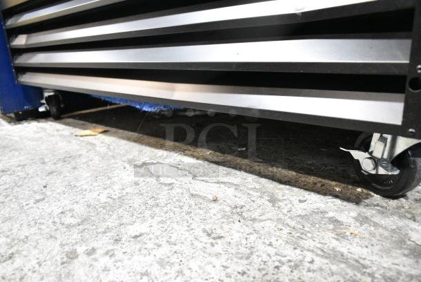 BRAND NEW SCRATCH AND DENT! Avantco 178GDC40 GDC-40-HC 48" Black Customizable Swing Glass Door Merchandiser Refrigerator with LED Lighting on Commercial Casters. 115 Volts, 1 Phase. Tested and Working! - Image 5 of 7