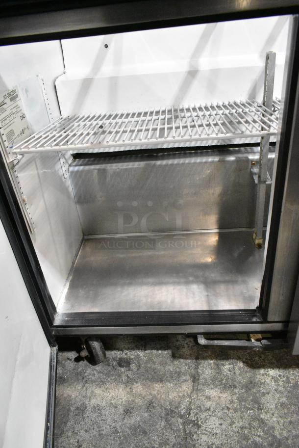 True TSSU-84-18M-B Stainless Steel Commercial Sandwich Salad Prep Table Bain Marie Mega Top on Commercial Casters. 115 Volts, 1 Phase. Tested and Working! - Image 5 of 7