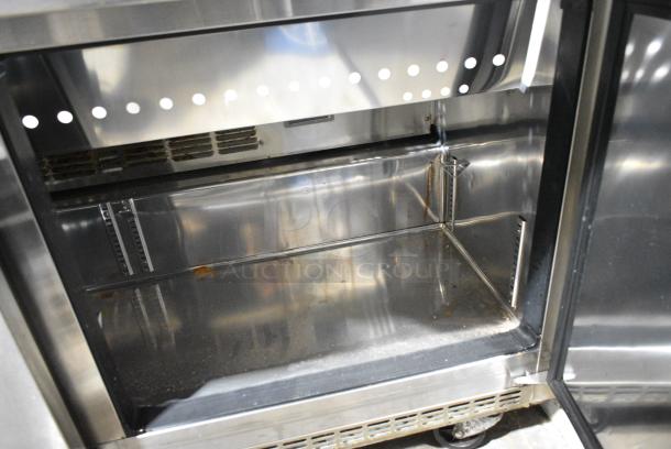 Everest EPBWR2 Stainless Steel Commercial Sandwich Salad Prep Table Bain Marie on Commercial Casters. 115 Volts, 1 Phase. Tested and Working! - Image 4 of 5