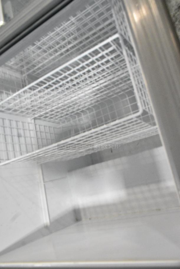 Electrolux FCCG151FW2 Metal Commercial Floor Style Chest Freezer Merchandiser w/ Poly Coated Baskets. 115 Volts, 1 Phase. Tested and Working! - Image 5 of 6
