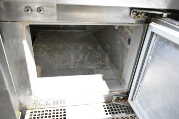 2019 Continental RA60N Stainless Steel Commercial Undercounter Cooler w/ 2 Drawer and 2 Doors. 115 Volts, 1 Phase. Tested and Working! - Image 4 of 6